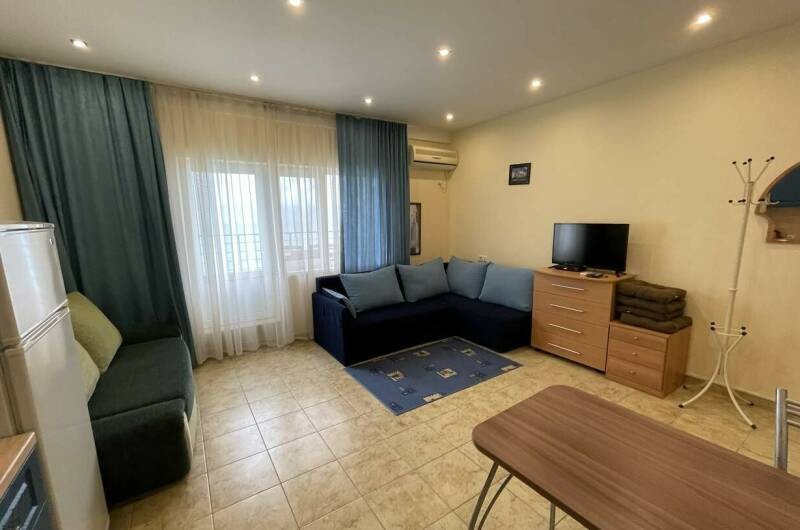 Номер с кухней и террасой. (вид на море) (№ 2/1)