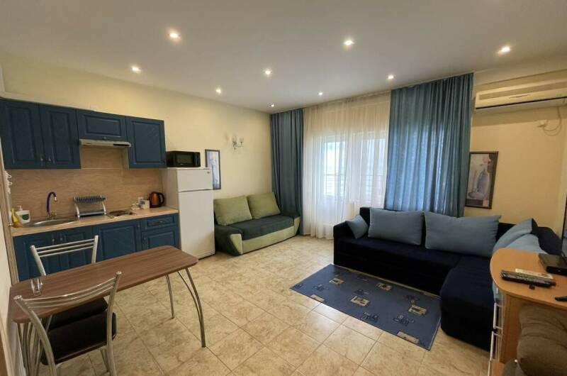 Номер с кухней и террасой. (вид на море) (№ 2/1)