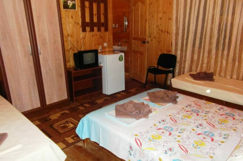 Четырехместный номер в деревянном корпусе