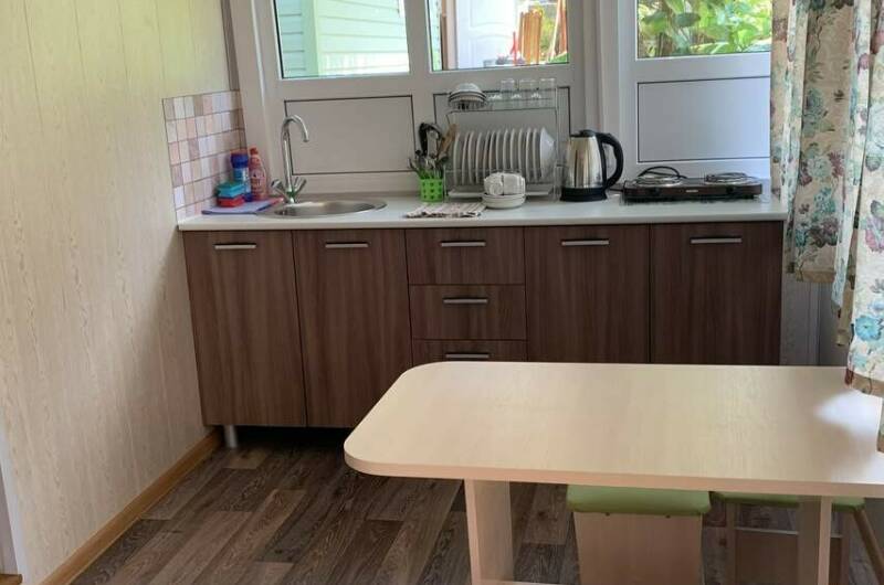 Трехместный домик