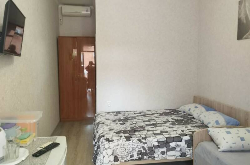 Комната с лоджией 3 человек