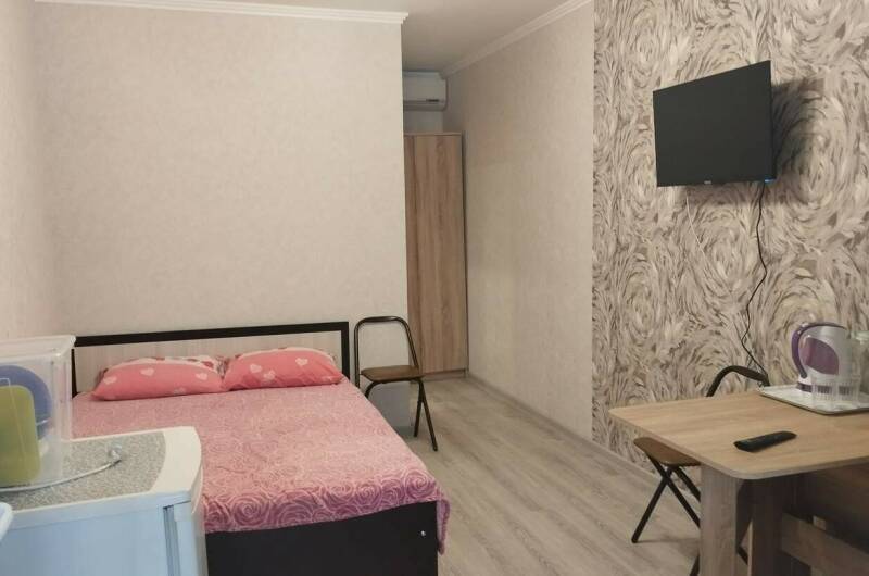 Комната с лоджией 3 человек