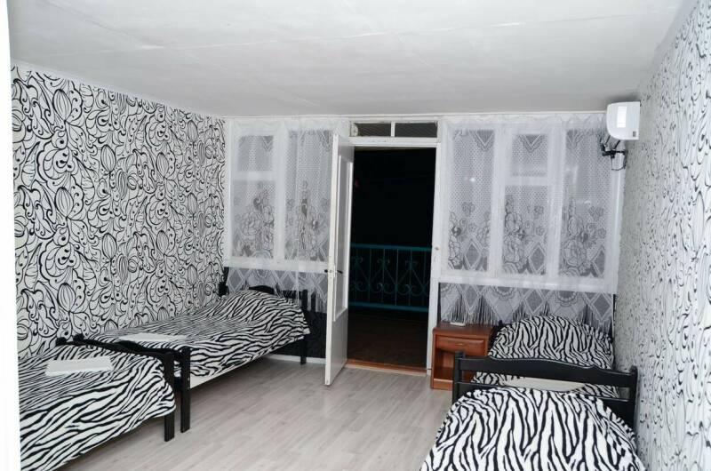 «Стандарт» 4-местный с балконом № 5