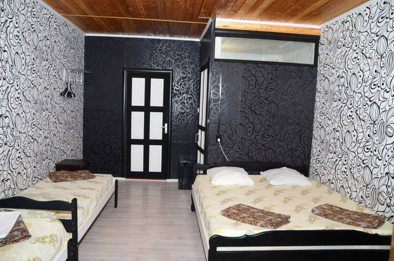 «Стандарт» 4-х местный с балконом № 7