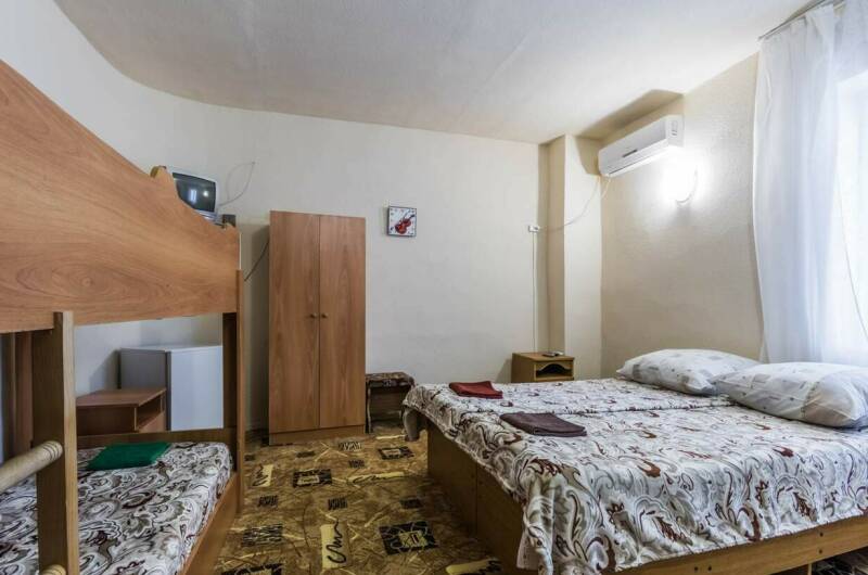 № 2.3 Четырехместный номер