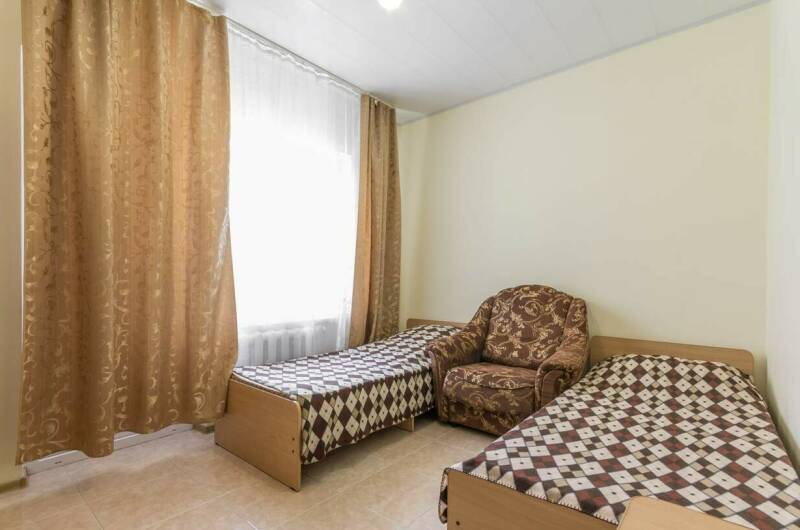 2-х местная комната с вентилятором и допместом