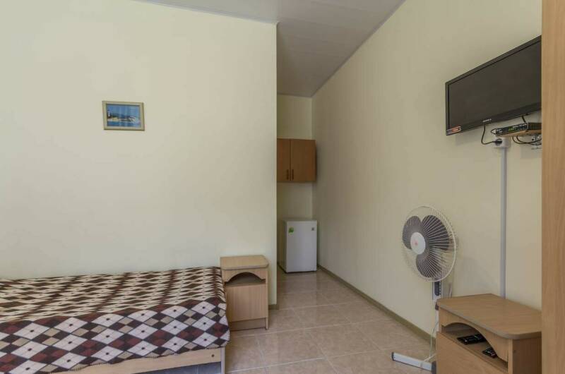 2-х местная комната с вентилятором и допместом