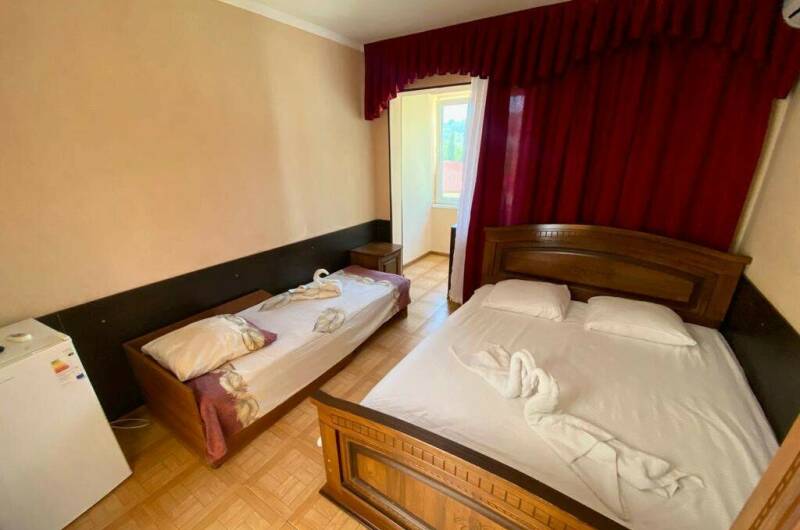 Трехместный с удобствами