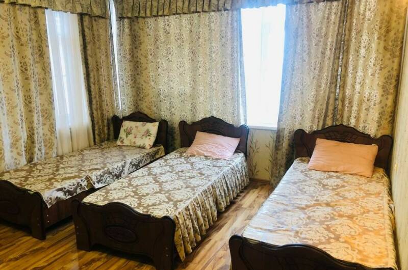 Четырёхместный «Люкс»