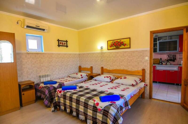 Номер с кухней