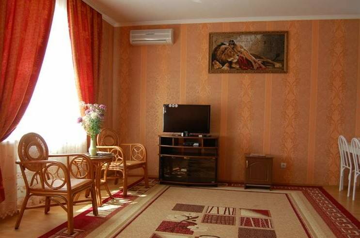 Апартаменты 2-х комнатные с кухней