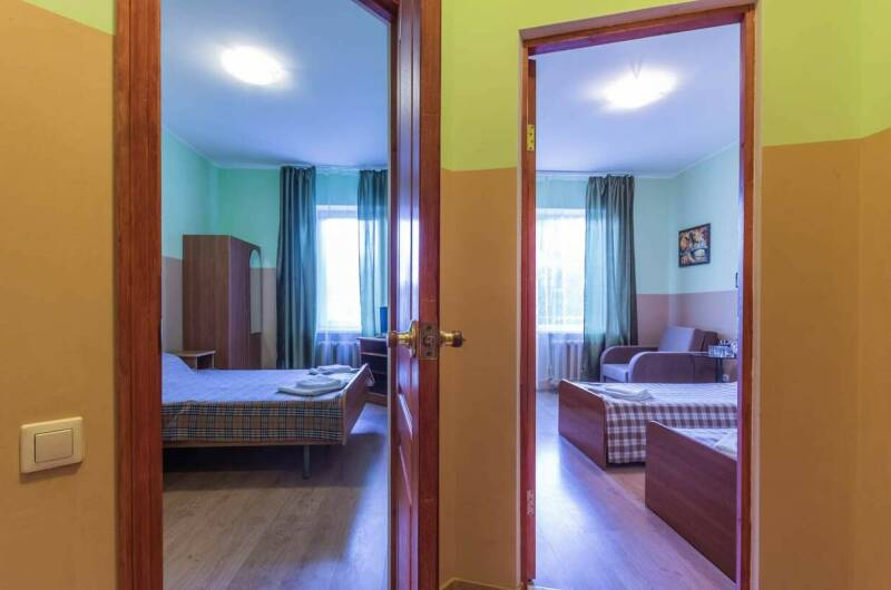 Двухкомнатное помещение со всеми уд. и балк