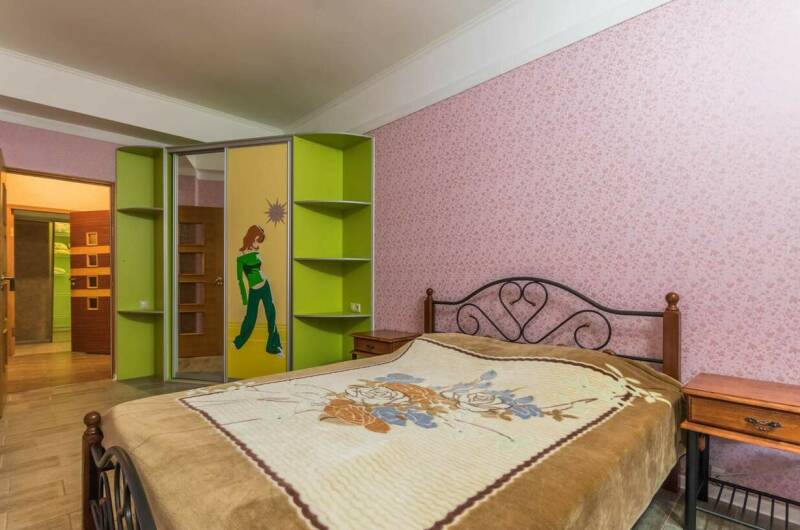 VIP-апартаменты (130 м²)