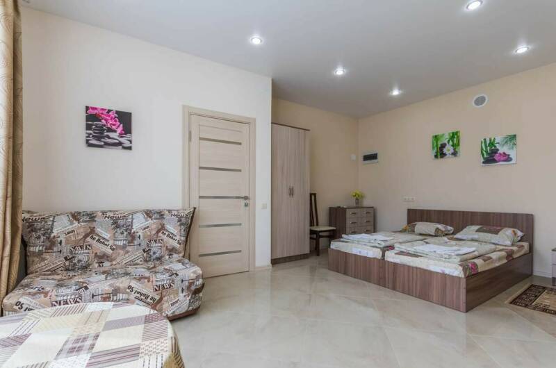 Номер «Стандарт» 4 (с удобствами)