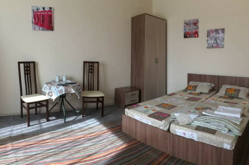 Номер «Стандарт» 3 (с удобствами)