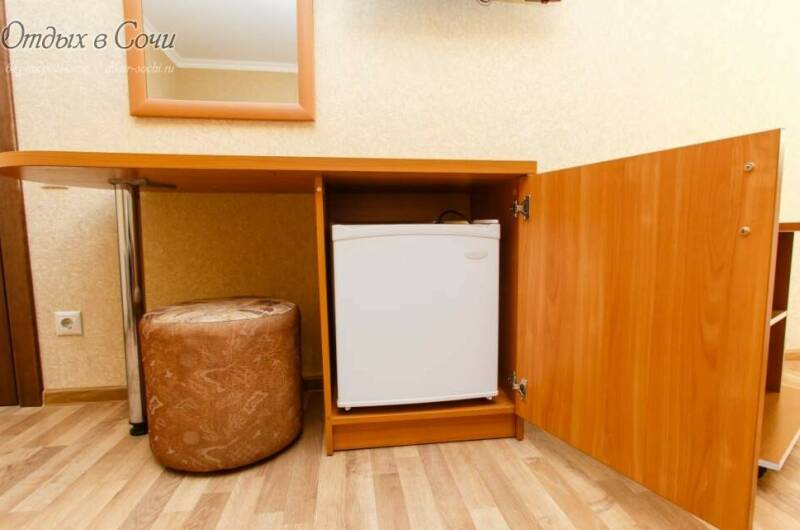 2−4-х местный Двухкомнатный Люкс (2 спальни)