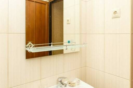 3-х местный со всеми удобствами и с балконом