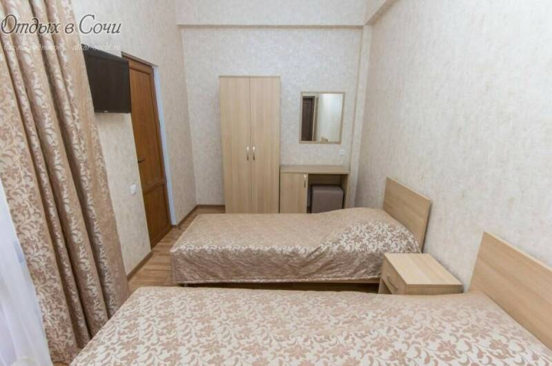 3-х местный со всеми удобствами и с балконом