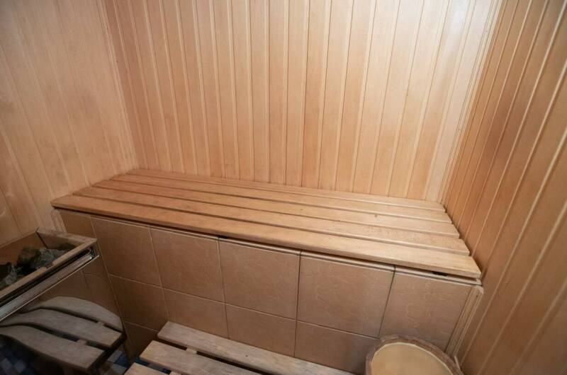 Двухкомнатный премиум с сауной и двором