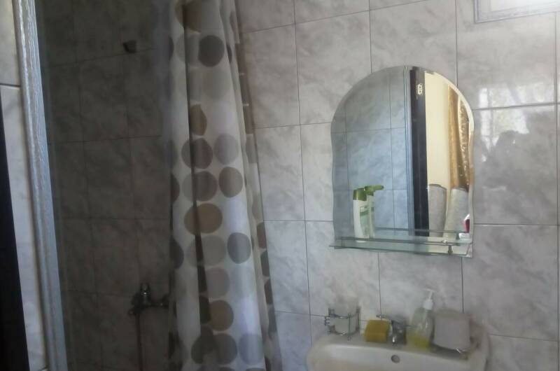 2-х комнатный номер на 4−5 чел. с удобствами 1 эт