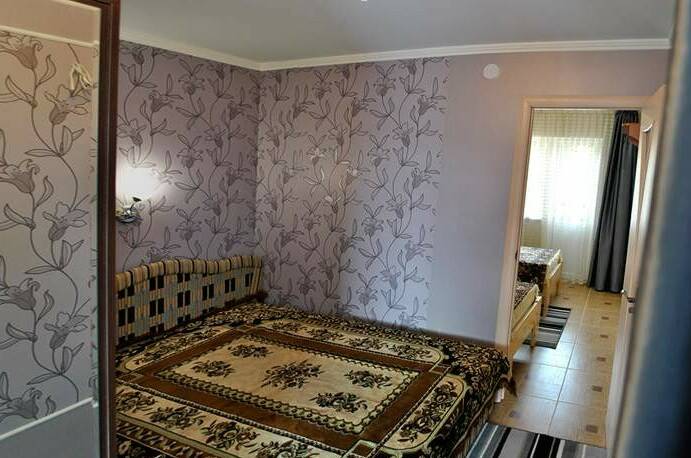 Номер 4-х местный в коттедже (2 этаж)