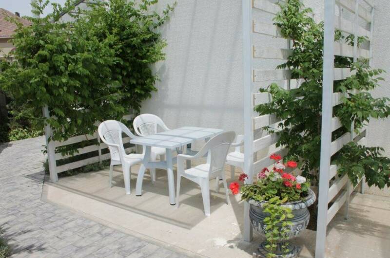 Апартаменты (3 этаж) с отдельной кухней