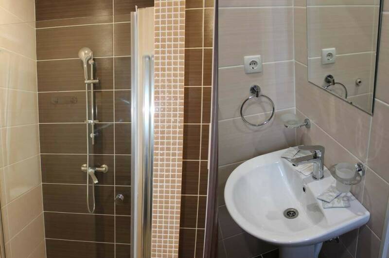 Апартаменты (3 этаж) с отдельной кухней