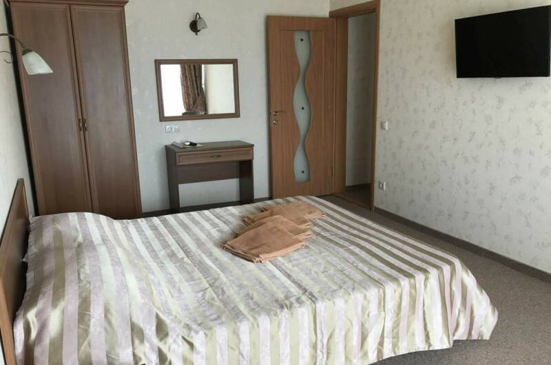 Двухкомнатный четырёхместный номер