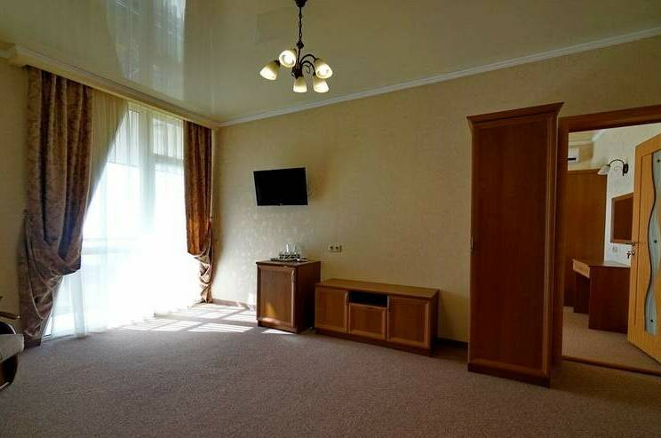 Двухкомнатный четырёхместный номер