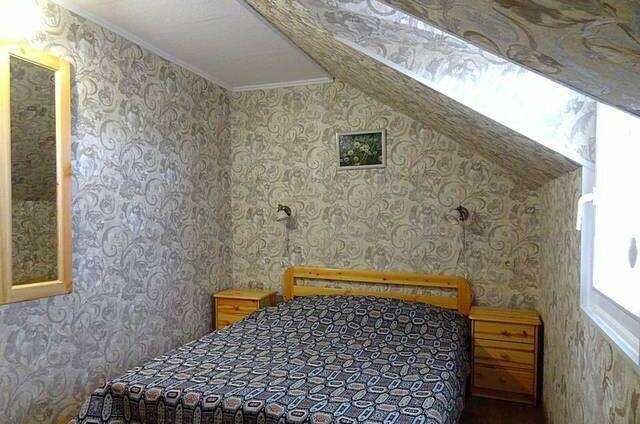 Семейный от 4-х до 7-ми местный