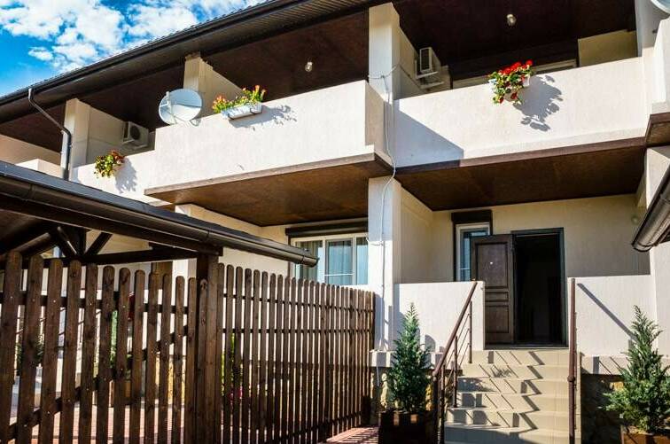 Коттедж под ключ (до 18 человек)