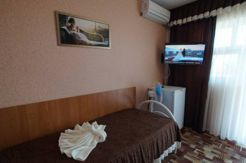 Двухместный с двуспальной кроватью и балконом