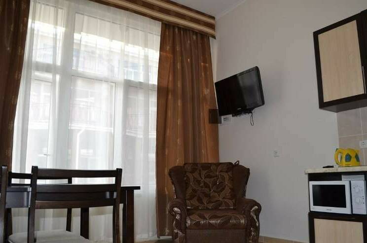 «3х-местный» (1-комнатный)