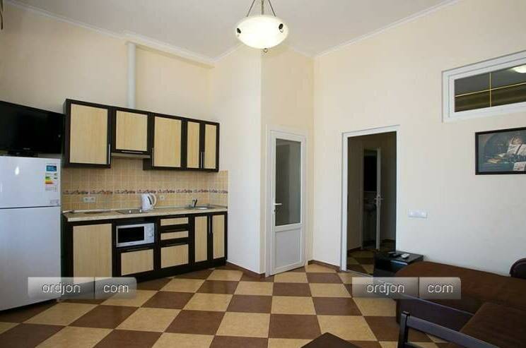 «2х-комнатный» с видом на море (2-комнатный)