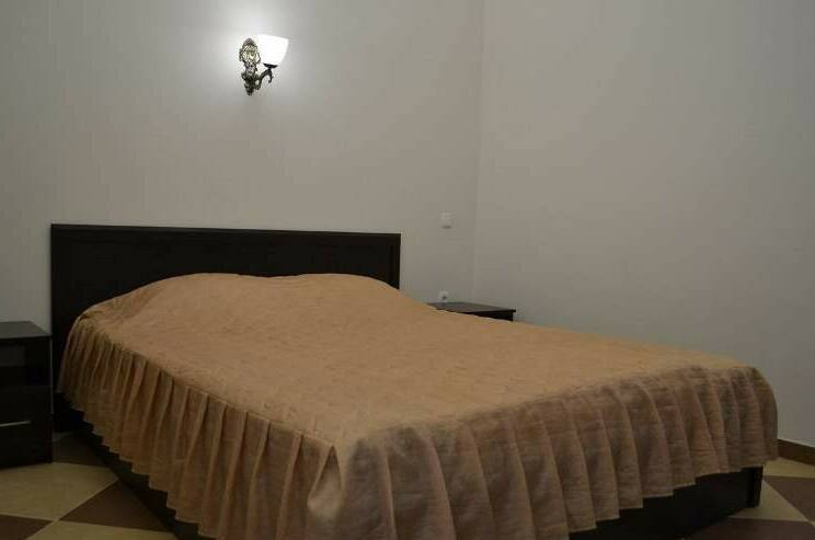 «2х-комнатный» во второй линии (2-комнатный)