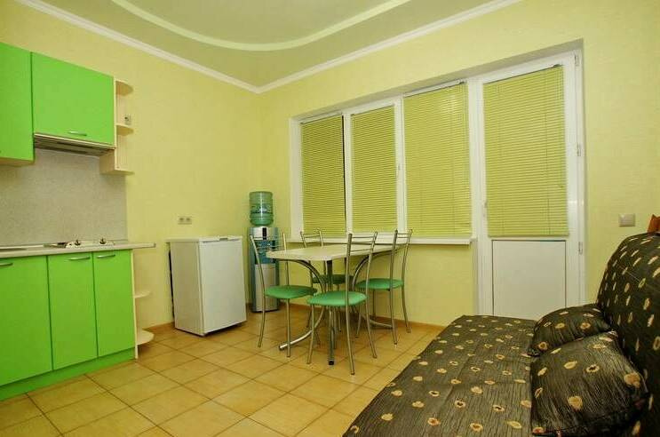 Апартаменты с балконом 2этаж