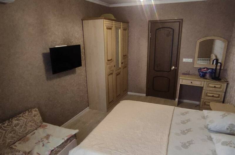 № 1 Трех местный стандарт (2-этаж)