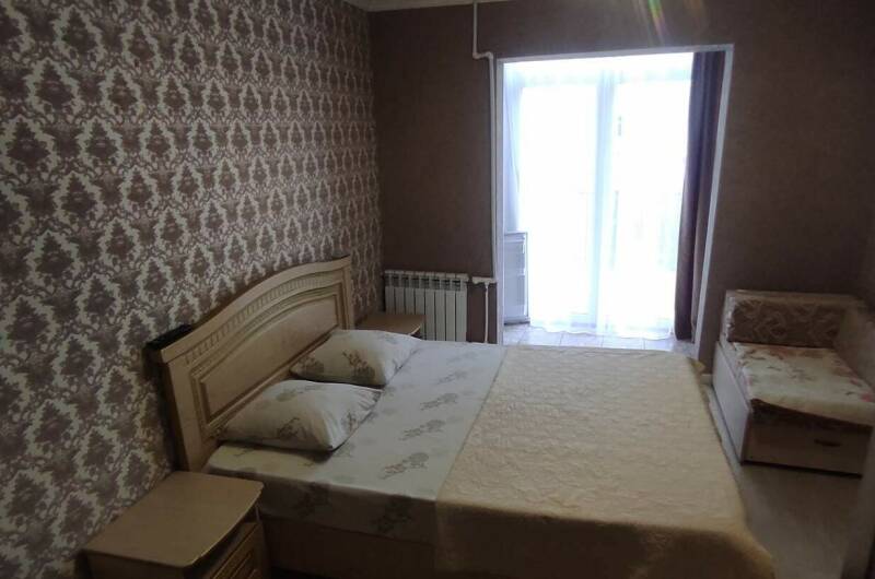 № 1 Трех местный стандарт (2-этаж)