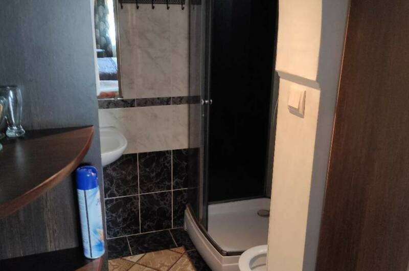 № 5 Четырех местный номер комфорт люкс (2 этаж)