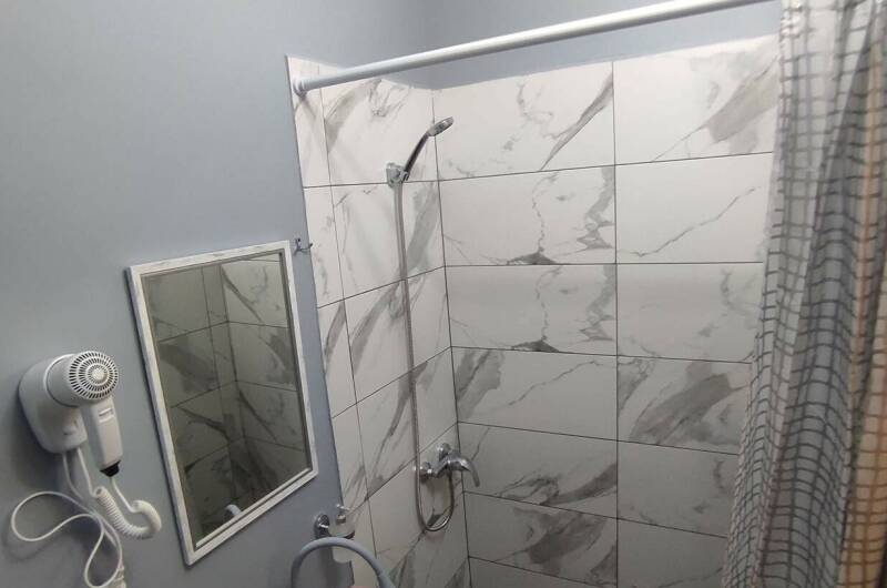 № 1 Трехместный студия (3 этаж)