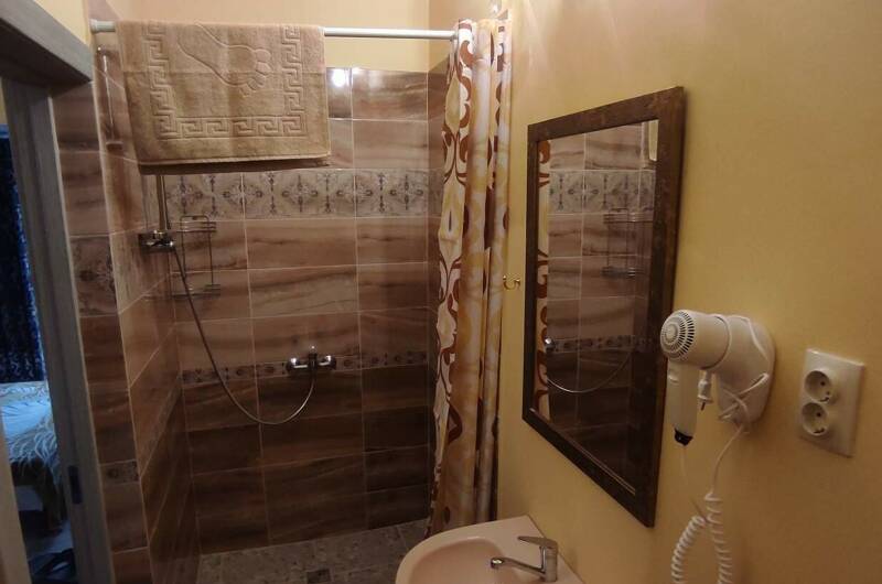 № 3 Четырех местный студия (3 этаж)