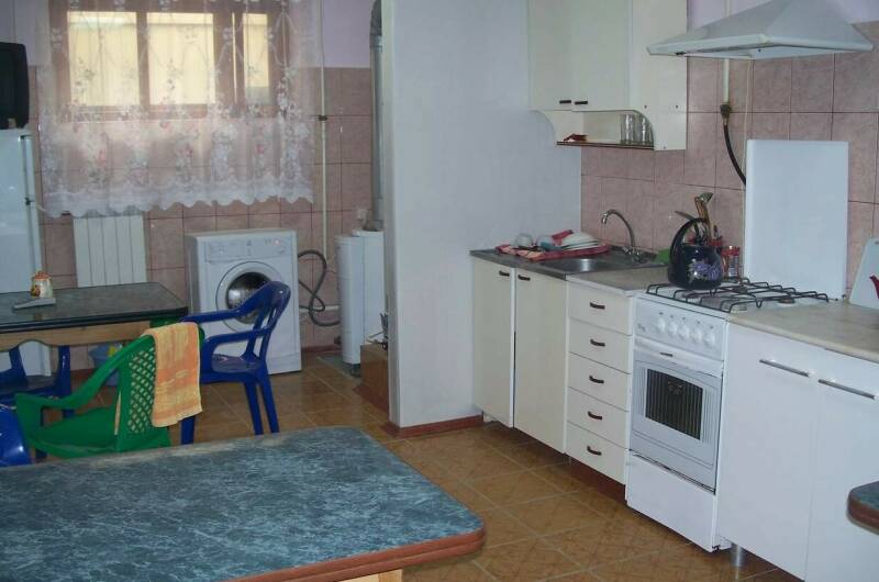 Трёхместная комната «Эконом» первый этаж