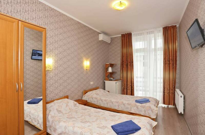 Двухместный номер с двумя кроватями, балконом