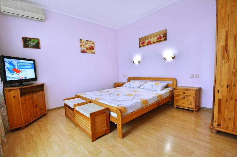 Четырёхместный с балконом