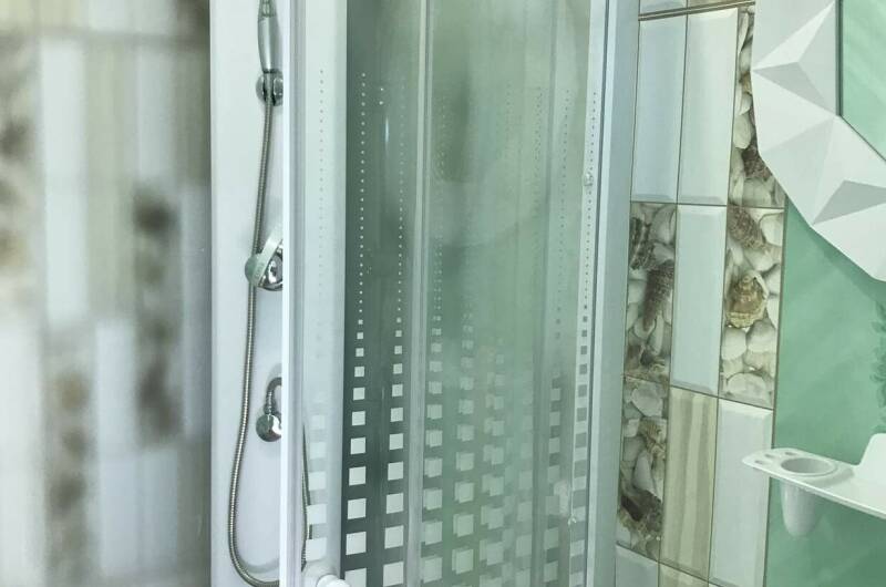 Улучшенный трехместный