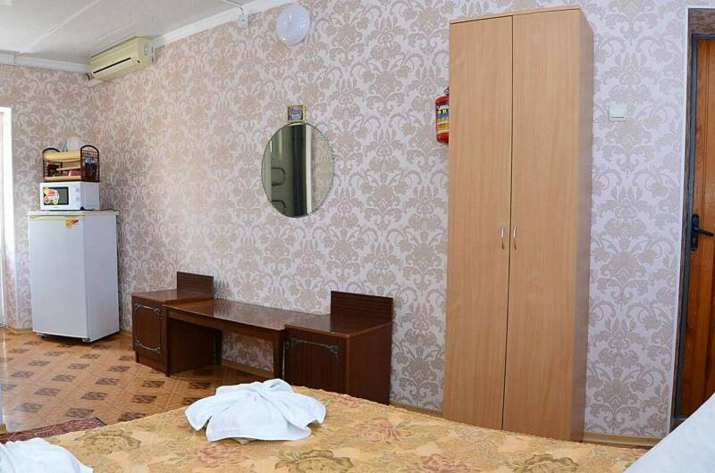 Двухместный номер (двуспальная кровать)