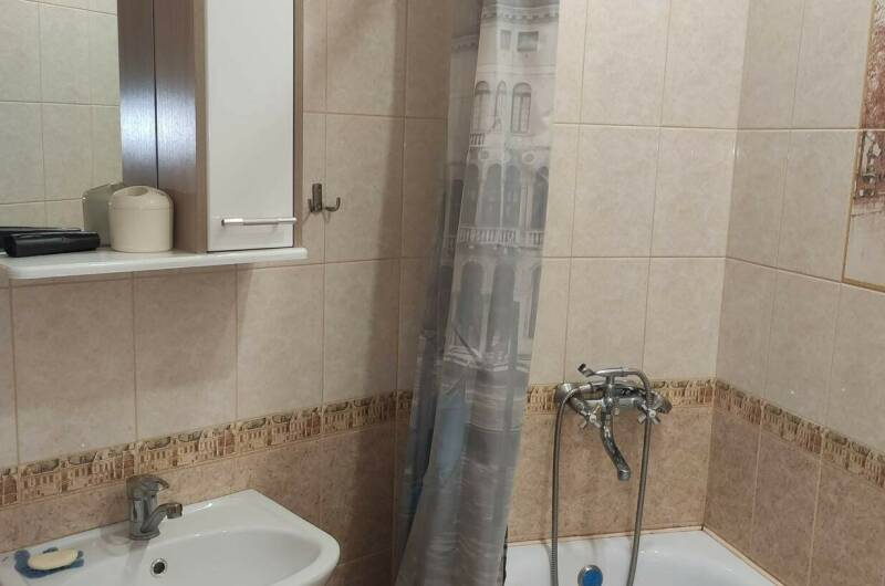 4-х местный с отдельным входом и балконом