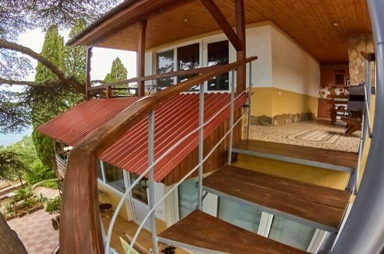 «Под кедром 3»