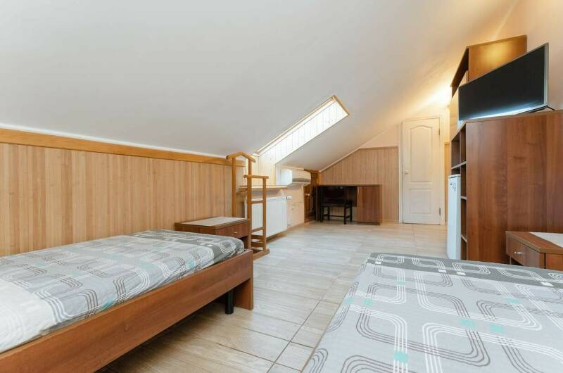 Номер «Мансарда № 8»