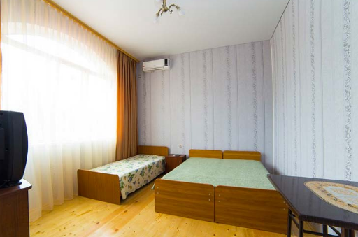 Трехместный номер «Эконом»